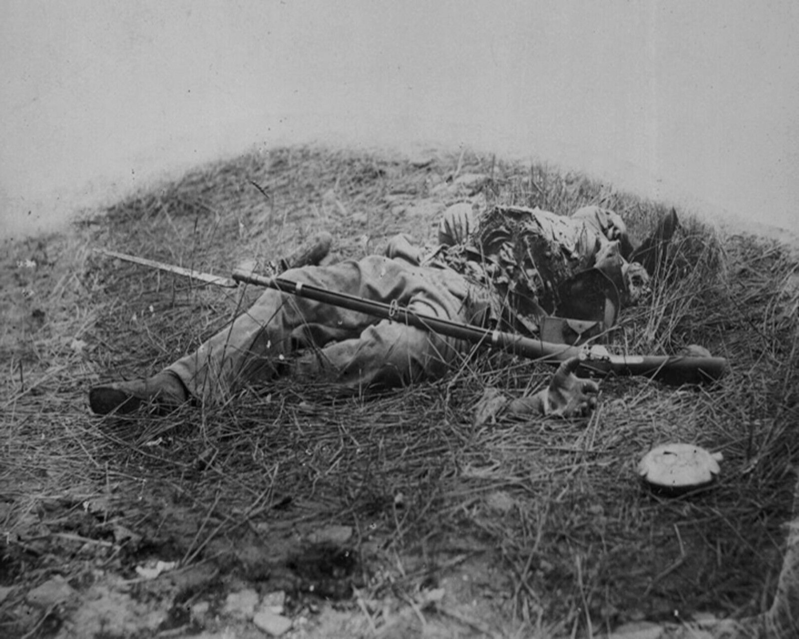 Battle of Gettysburg - Dead Confederate Soldier Rose Woods 8x10 Civil War Photo
