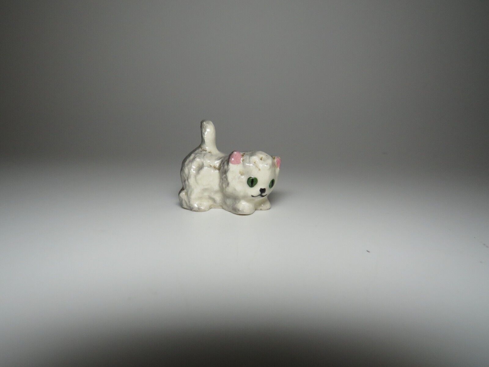 Hagen Renaker Playful Persian Kitten Miniature Figure Style A-075