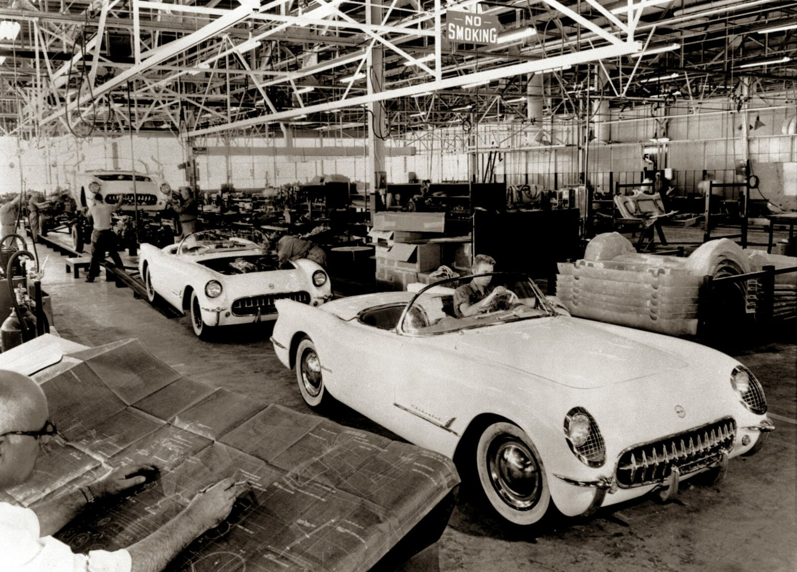 1953 The First Chevy CORVETTES Assembly Line  5X7 PHOTO  (195-n)