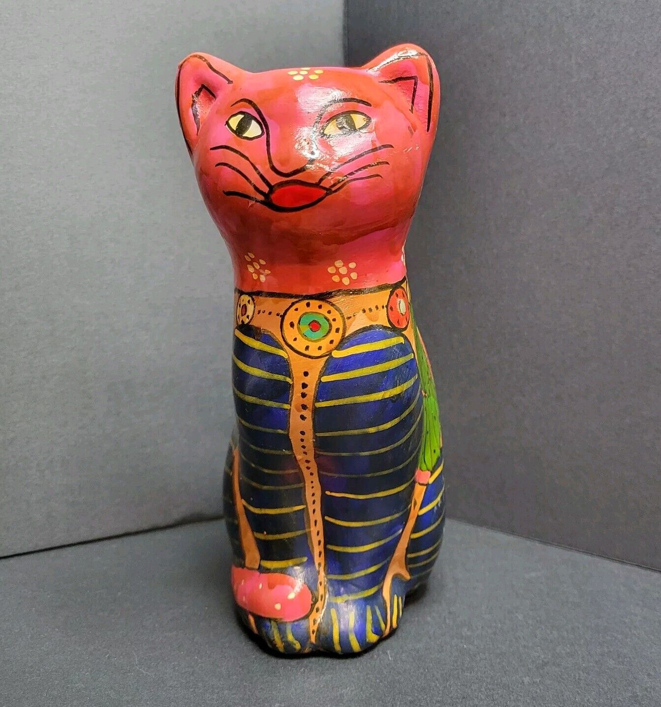 Vintage Mexican Talavera Pottery Pink Cat Figurine Folk Art 8\