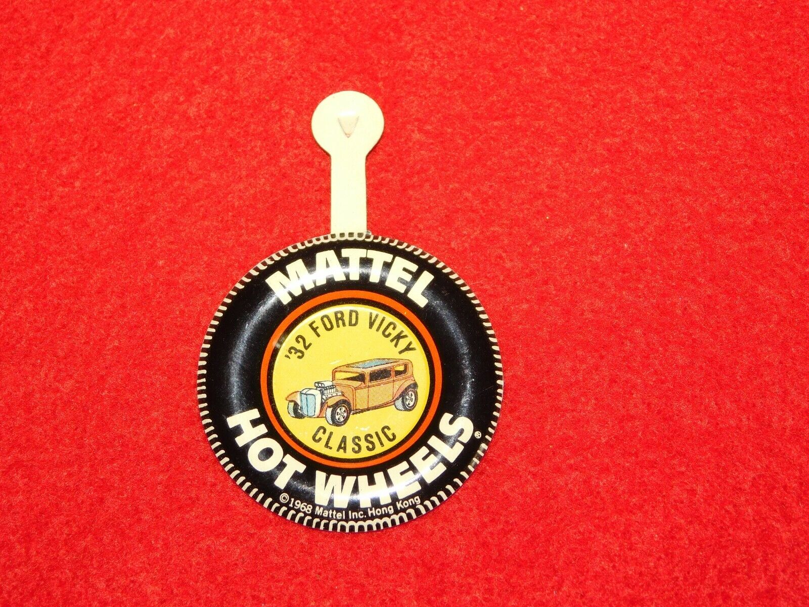 VINTAGE FOLD BEND BACK BUTTON MATTEL HOT WHEELS 32 FORD VICKY CLASSIC