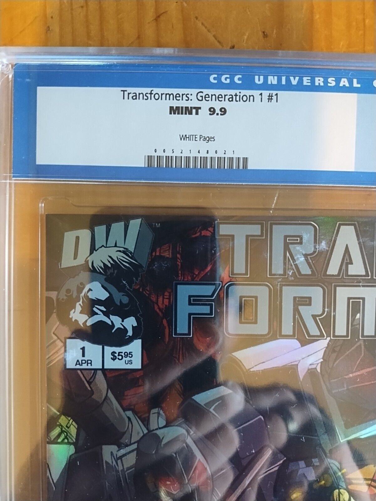 Transformers: Issue 1 Generation 1 Wrap Around Variant Cgc 9.9 Vintage Label.