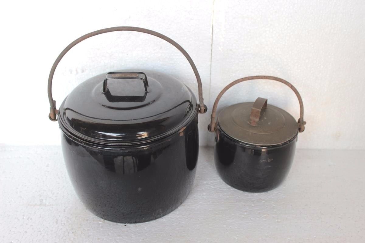 2 Pc Black Cooking Pot Vintage Enamel Ware Kitchenware Home Decor PZ-12