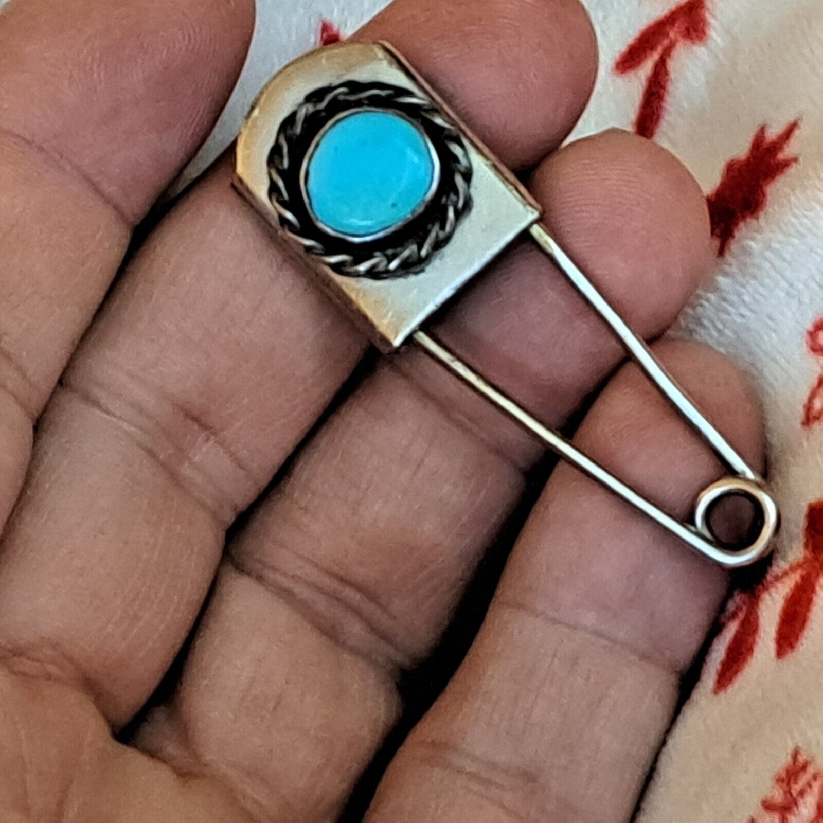 VINTAGE STERLING SILVER TURQUOISE SAFETY PIN  SOUTHWESTERN STYLE 