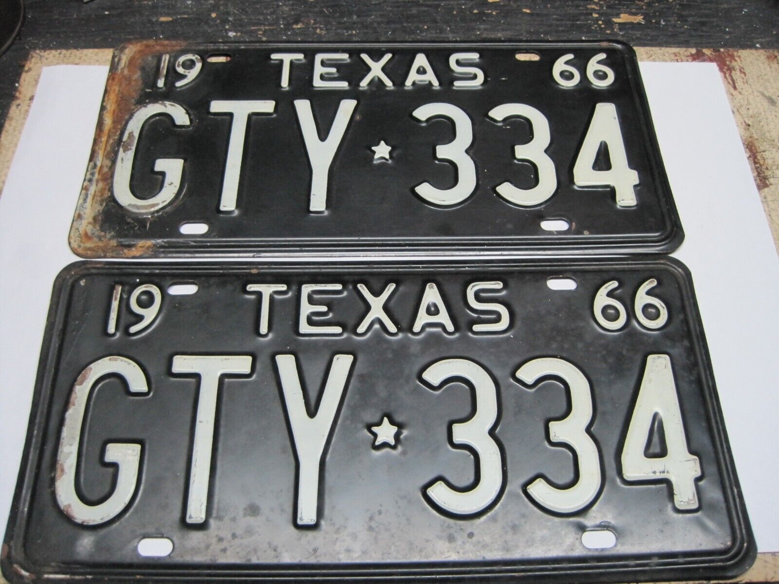 Vintage Texas License Plates Set - 1966 (GTY334)