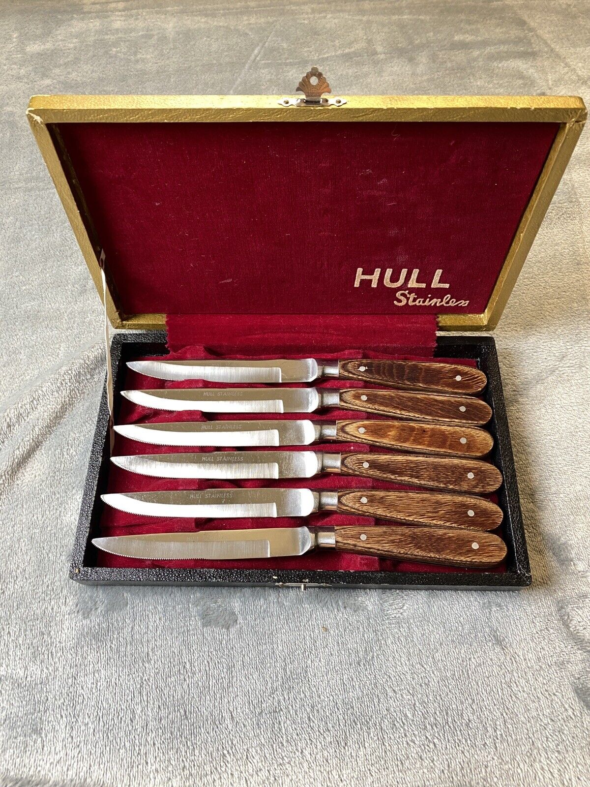 6 Piece Hull Steak Knife Set Stainless Steel Wood Handles & Case  Made in Japan