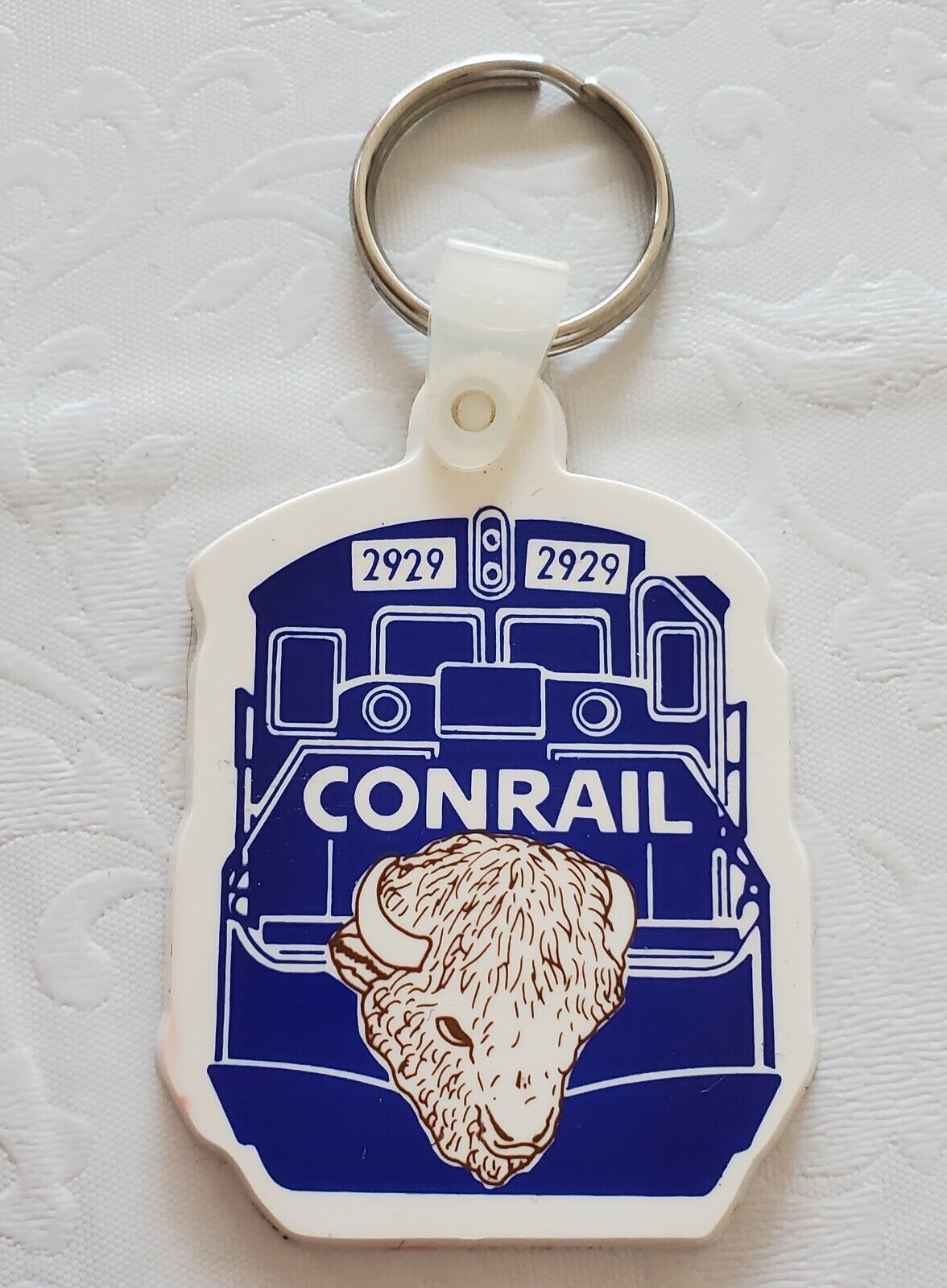 Conrail Railway - Buffalo Division - Vintage Keychain - CR2929 -NOS