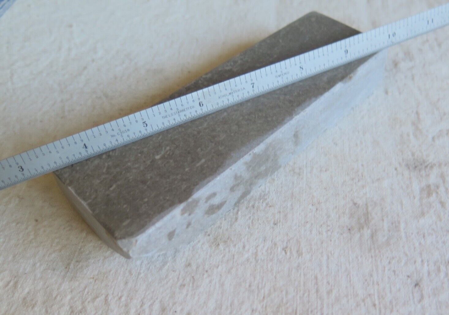 RFACo. ~ Invitica Ultra-Fine ~   584g ** Natural Whetstone/Sharpening stone