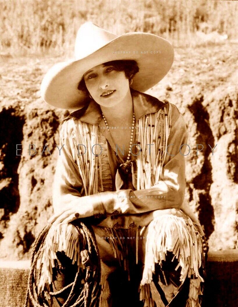COWGIRL  1930s Rodeo Star & Fastest Gun in West Large Sepia Photo
