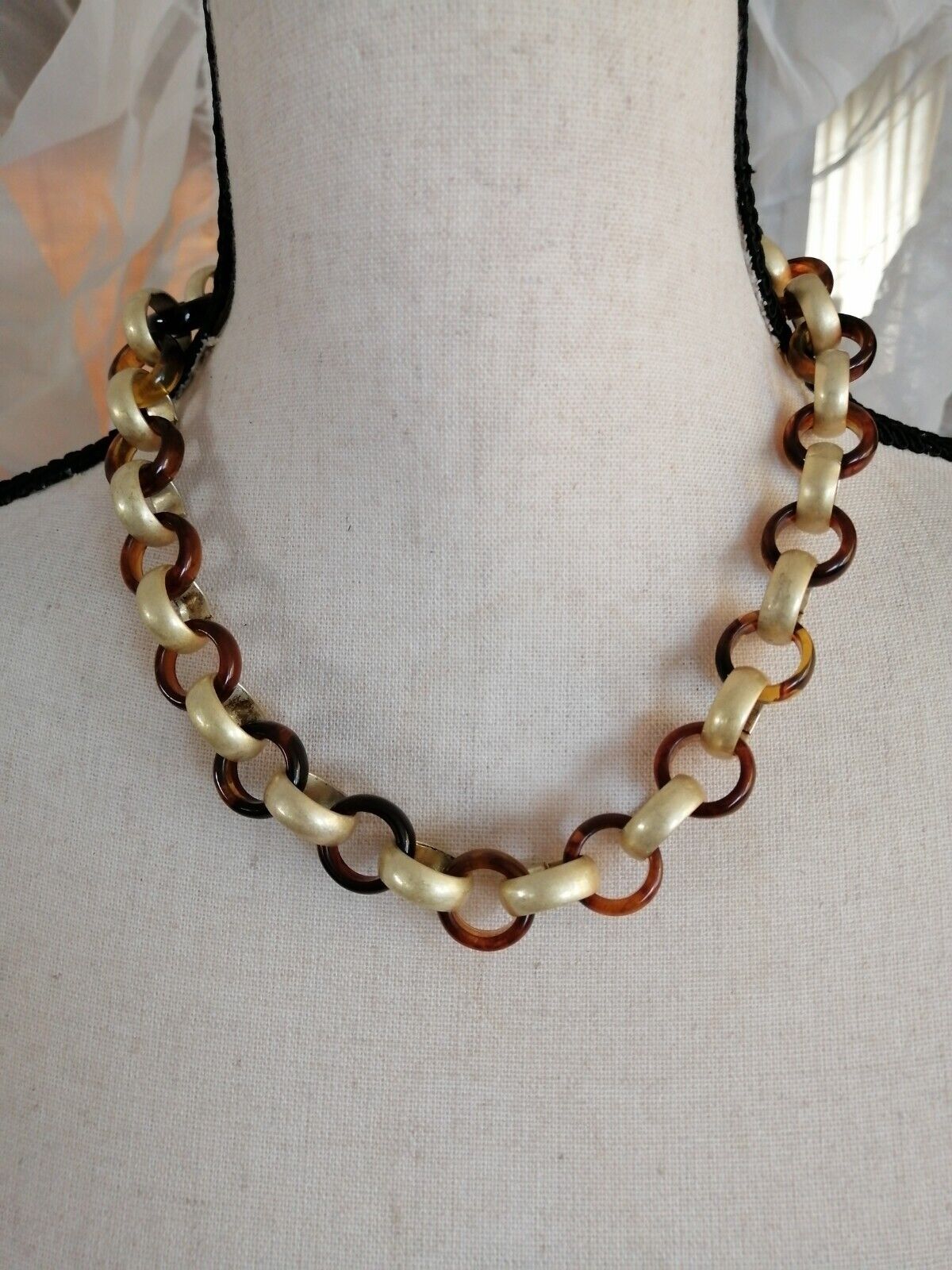 Vintage Kenneth Cole Brass Tone & Tortoise Lucid Chain Necklace Boho