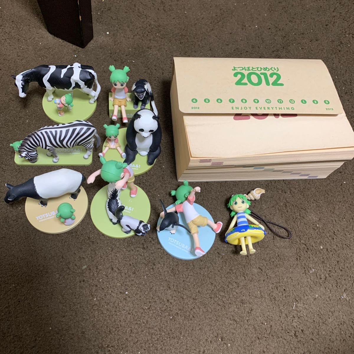 Yotsuba& Kaiyodo Capsule Q Figure Lot Calendar 2012 Keychain Mascot Animals