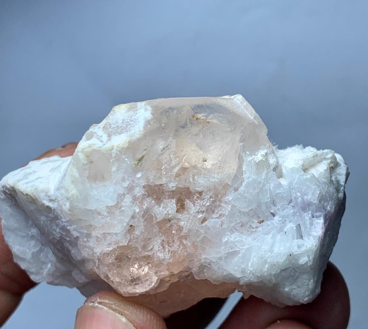 318.10 Carat beautiful Morganite crystal specimen from Afghanistan