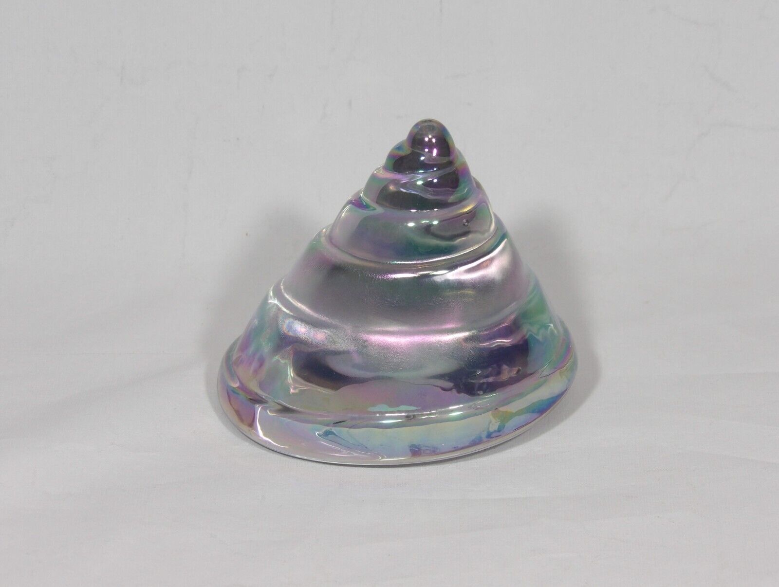 VINTAGE IRIDESCENT SNAIL SHELL PAPERWEIGHT LARGE ART GLASS UNICORN OFFICE WOW