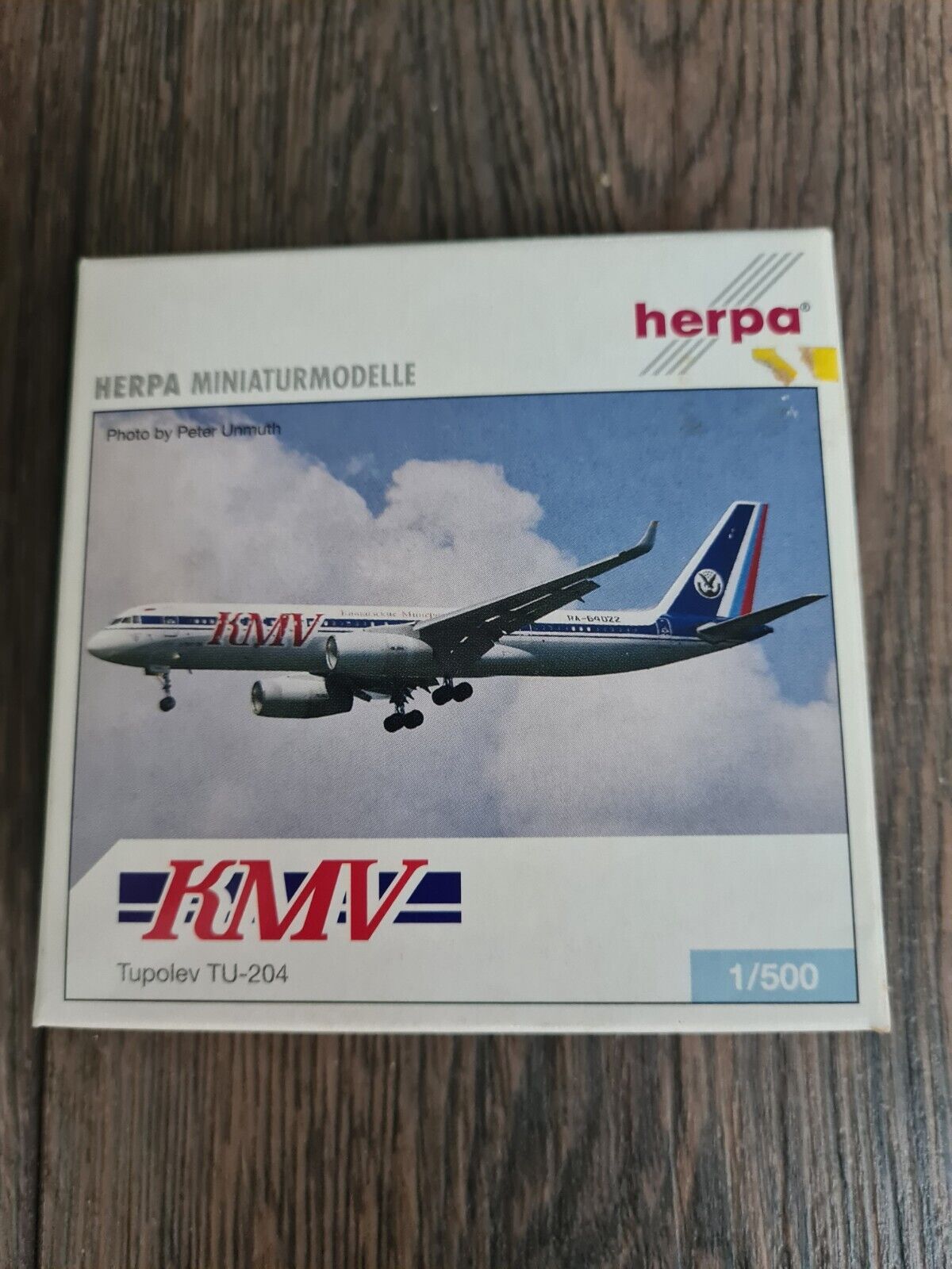 Herpa KMV AIRLINES Tupolev TU-204 Aircraft Model 1:500 Scale RARE boxed mint