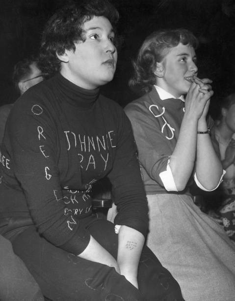 Johnnie Ray Belle Vue Two teenage fans wih Johnnie's name place bi- Old Photo