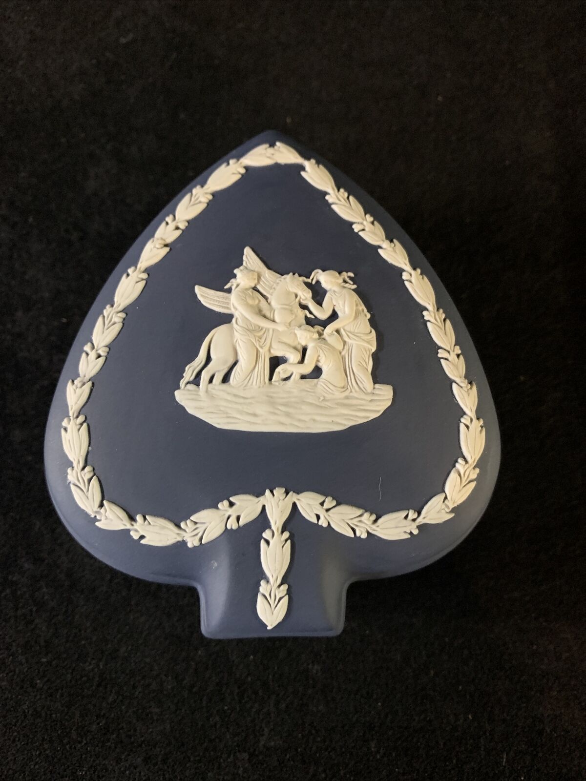 Wedgwood Portland Blue Jasperware Spade Muses Pegasus Trinket Jewelry Box.