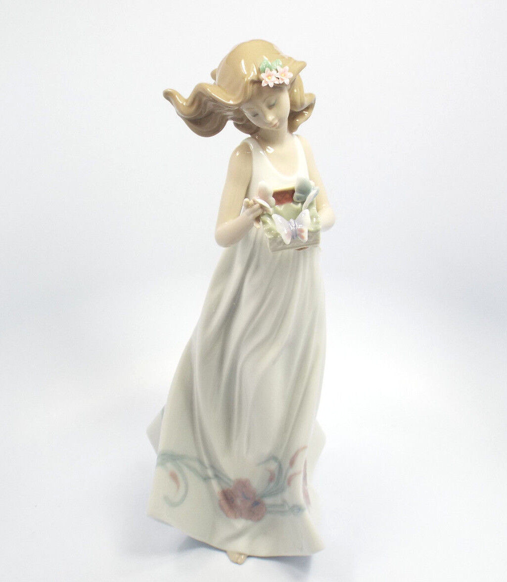 Lladro Figurine #6777 Butterfly Treasures, Woman Holding Box of Butterflies, MIB