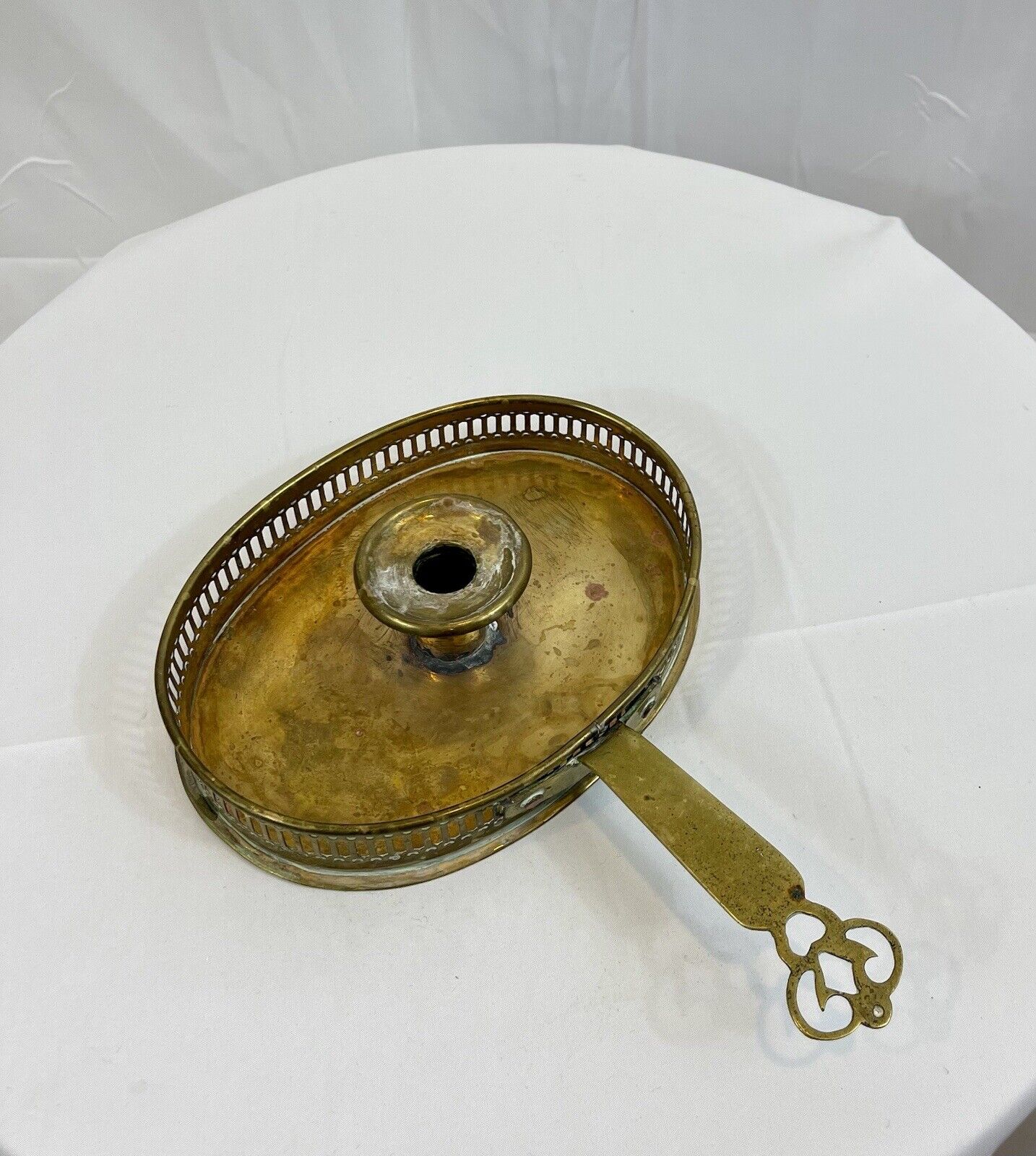 Antique English Brass “Frying Pan” Chamberstick Candle Holder Drippings Catcher 