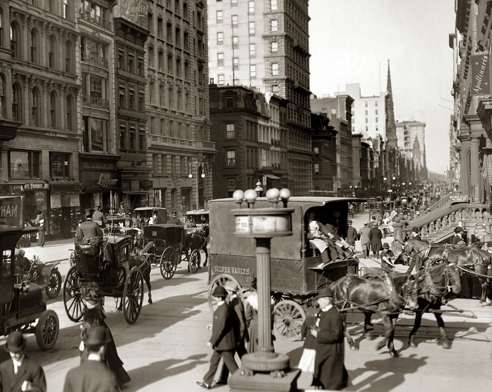1908 NEW YORK STREET SCENE 5th & 42nd  Photo  (197-F)