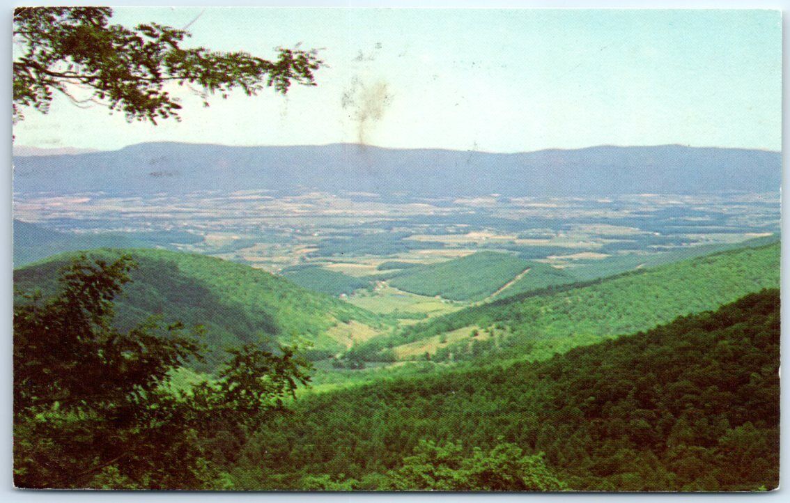 View of Shenandoah Valley & Massanutten Mountain - Shenandoah National Park, VA