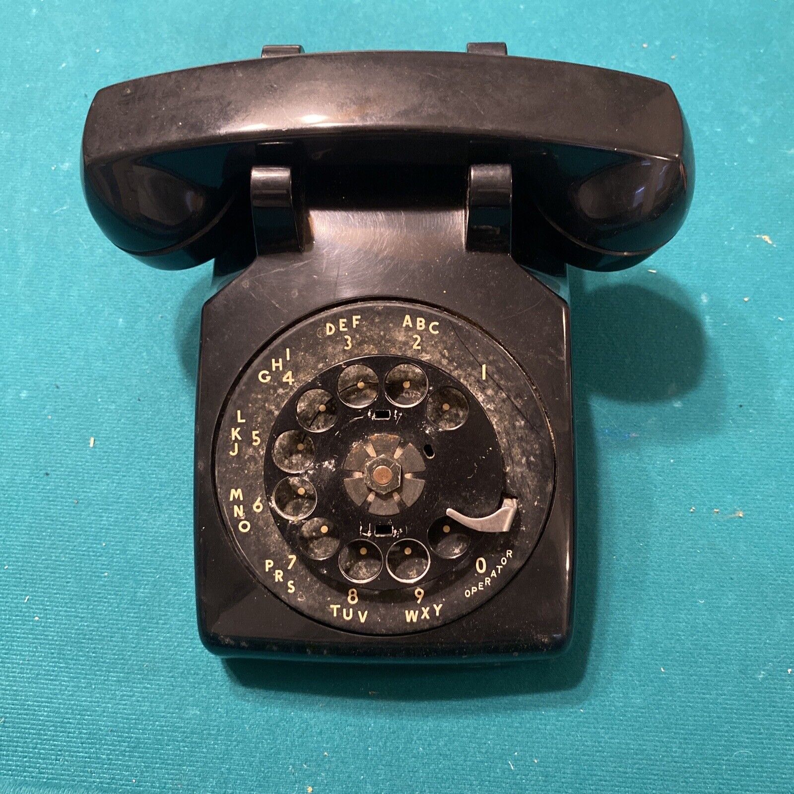 Vintage Bell System Made By Western Electric Rotary Dial Telephone