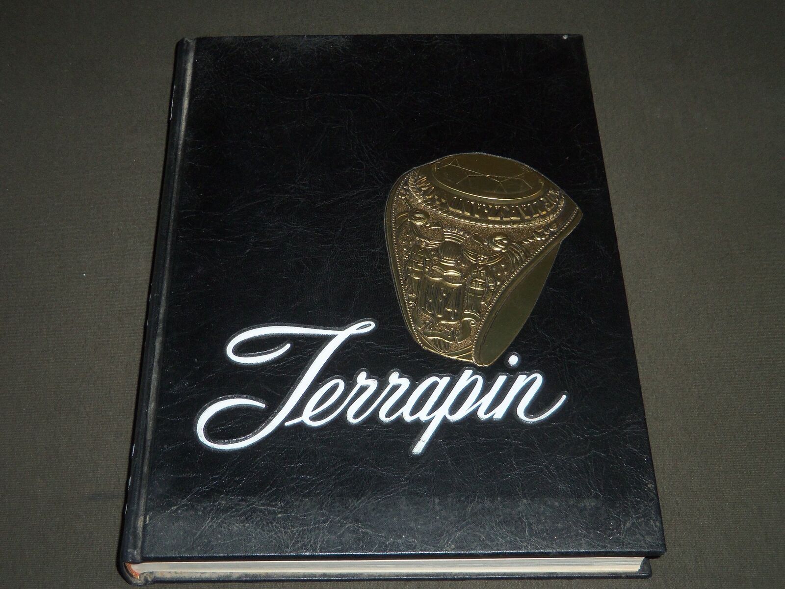1964 TERRAPIN UNIVERSITY OF MARYLAND COLLEGE YEARBOOK - GREAT PHOTOS - YB 1167