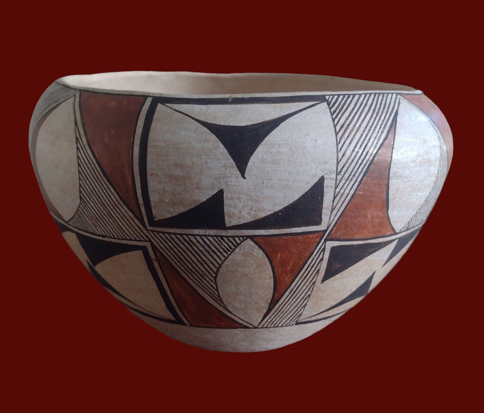 Emma Chino Acoma Pueblo Polychrome Pottery Olla  Native American Vintage Rare