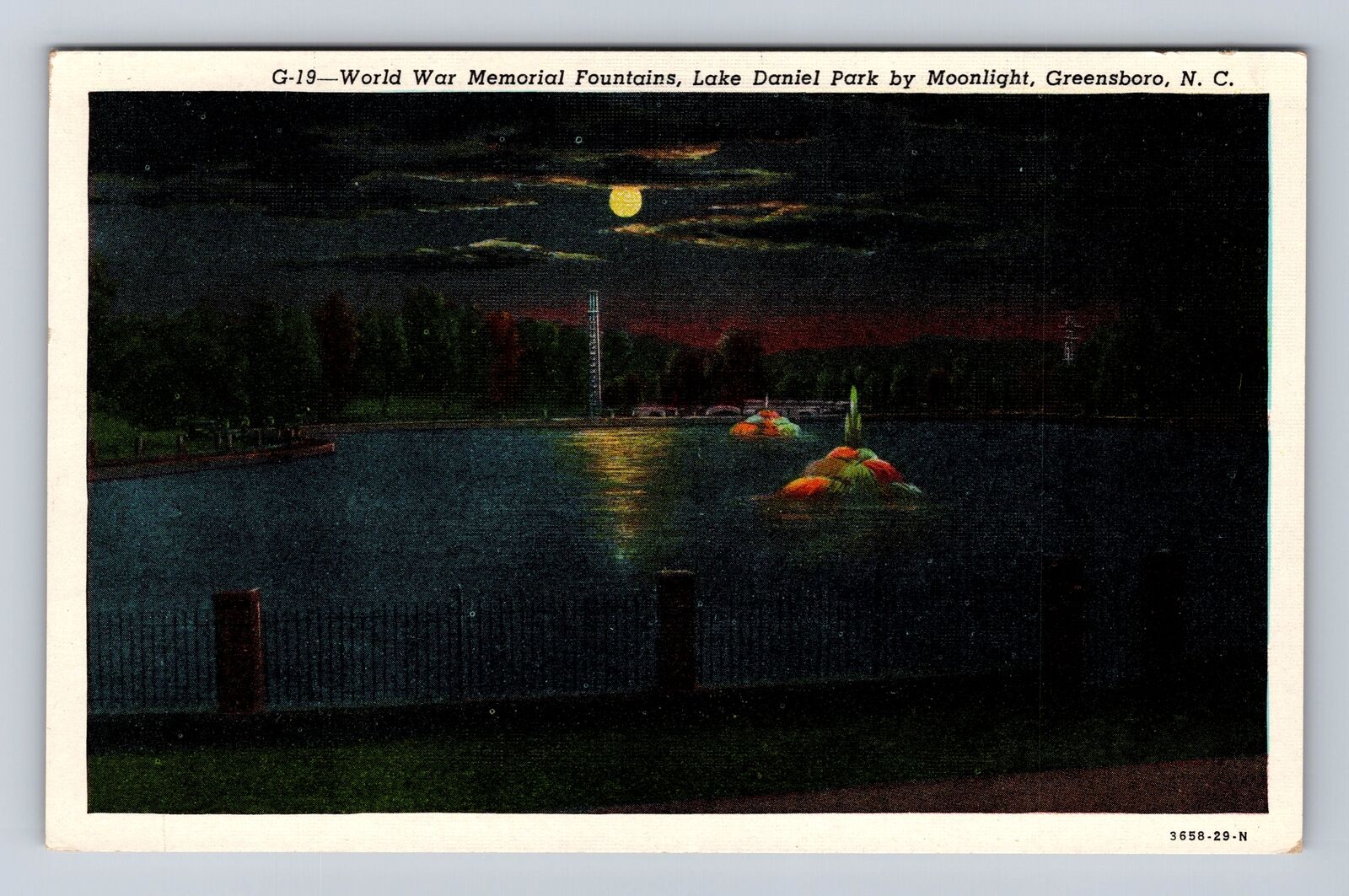 Greensboro NC-North Carolina, World War Memorial Fountains, Vintage Postcard