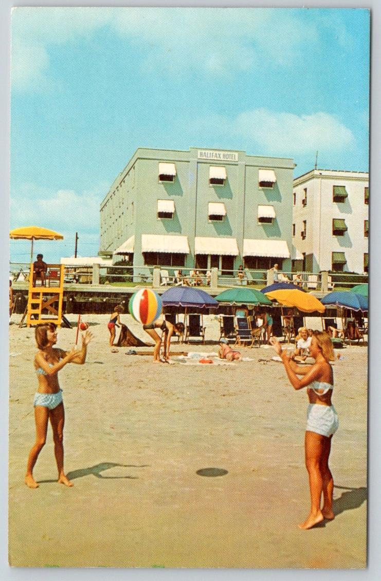 1973 HALIFAX HOTEL VIRGINIA BEACH VA PEOPLE PLAYING BEACH BALL*W H KITCHIN OWNER