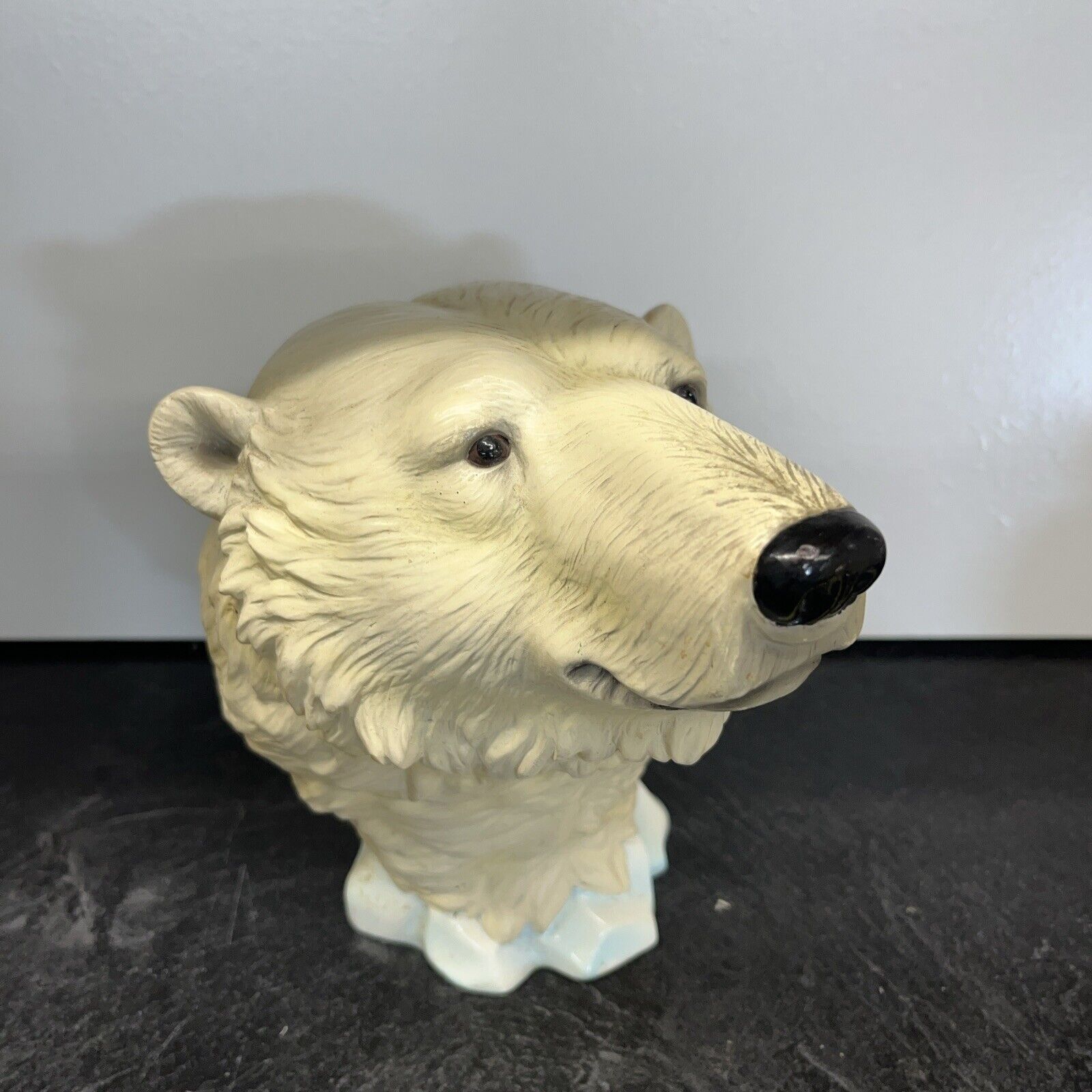 Vintage Wildlife Item 14743 Polar Bear Big Head, 2006, Rare Item
