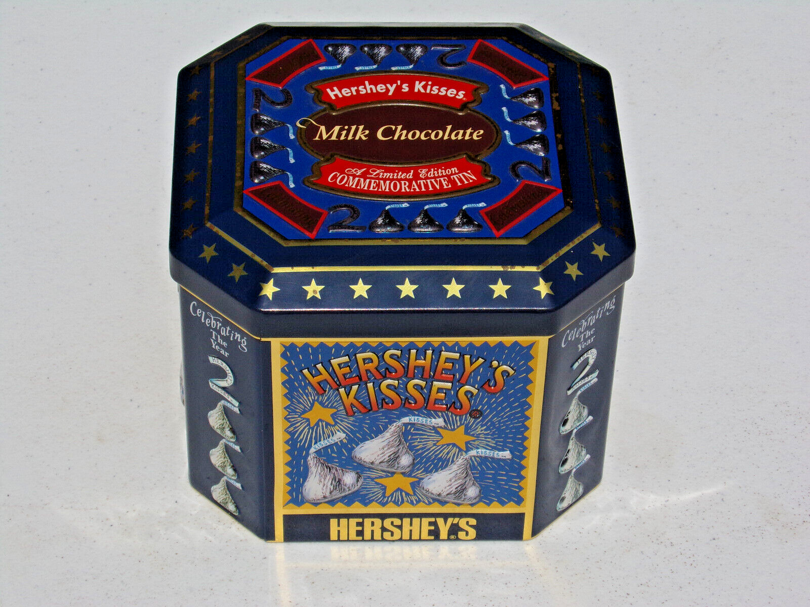 Hershey's Kisses Limited Edition Commemorative Tin 2000 Millenium