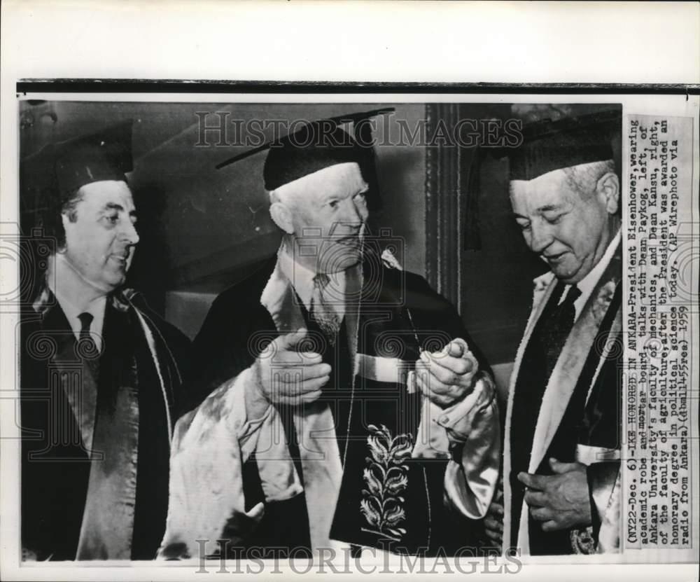 1959 Press Photo Dean Paykog & Dean Kansu give President Eisenhower a degree