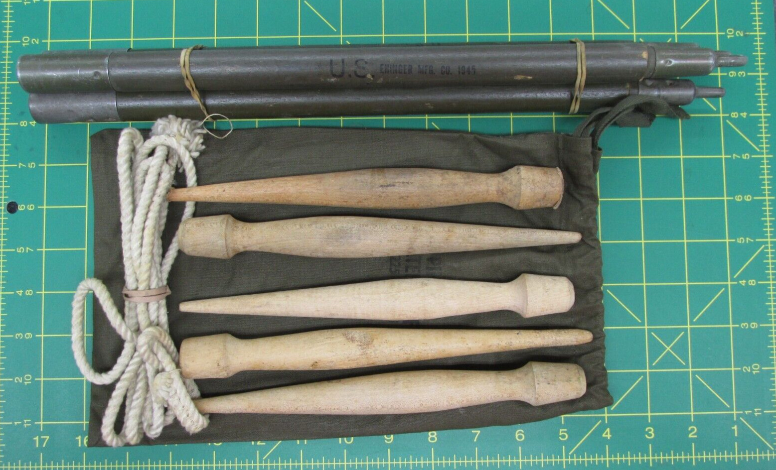 WW2 1945 Dated U.S. Military Pup Tent Shelter Half Poles/Stakes/Rope and Bag Set