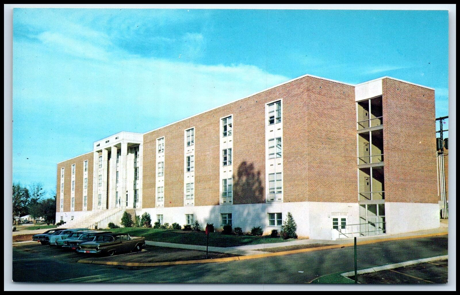 Postcard Jacksonville State Univ. Dixon Hall Men\'s Dormitory Bessemer Al   S67