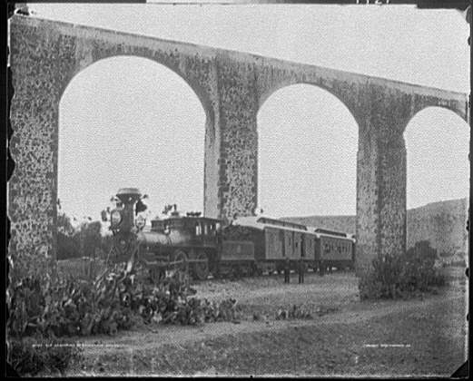 Photo:Old aqueduct at Queretaro, Mexico