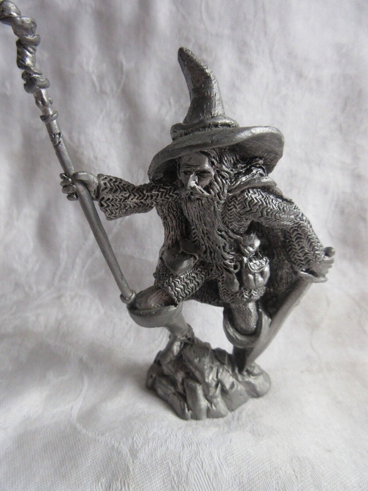 VINTAGE 1980\'S WIZARD WITH STAFF & SWORD FANTASY PEWTER FIGURINE