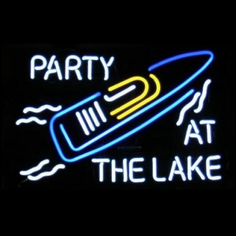 Party At The Lake Speedboat 24\