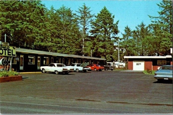 1970'S. SAND-LO MOTEL & TRAILER PARK, LONG BEACH,WA. BUSINESS CARD 3 1/2 X 2 1/4