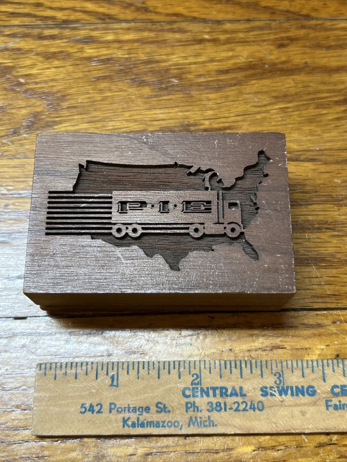 Vintage Ryder PIE Trucking Paperweight  Laser Engraved NICE