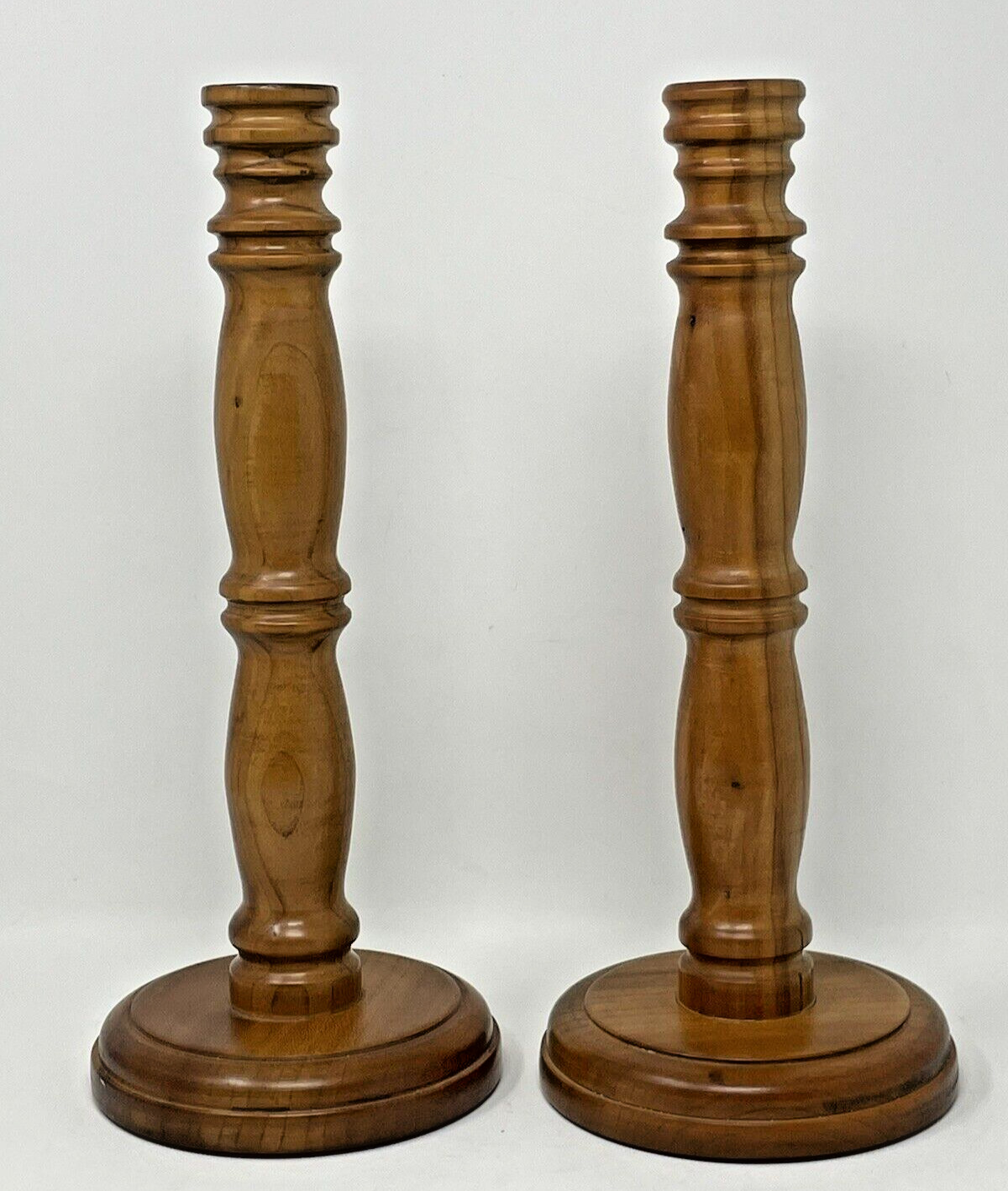 Set 2 Vintage Wooden Wood Candlesticks Standing Candleholder 12\