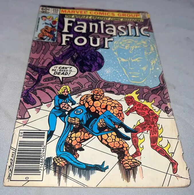 Fantastic Four #255 Comic Book John Byrne Story & Art Marvel Comics Vintage1983