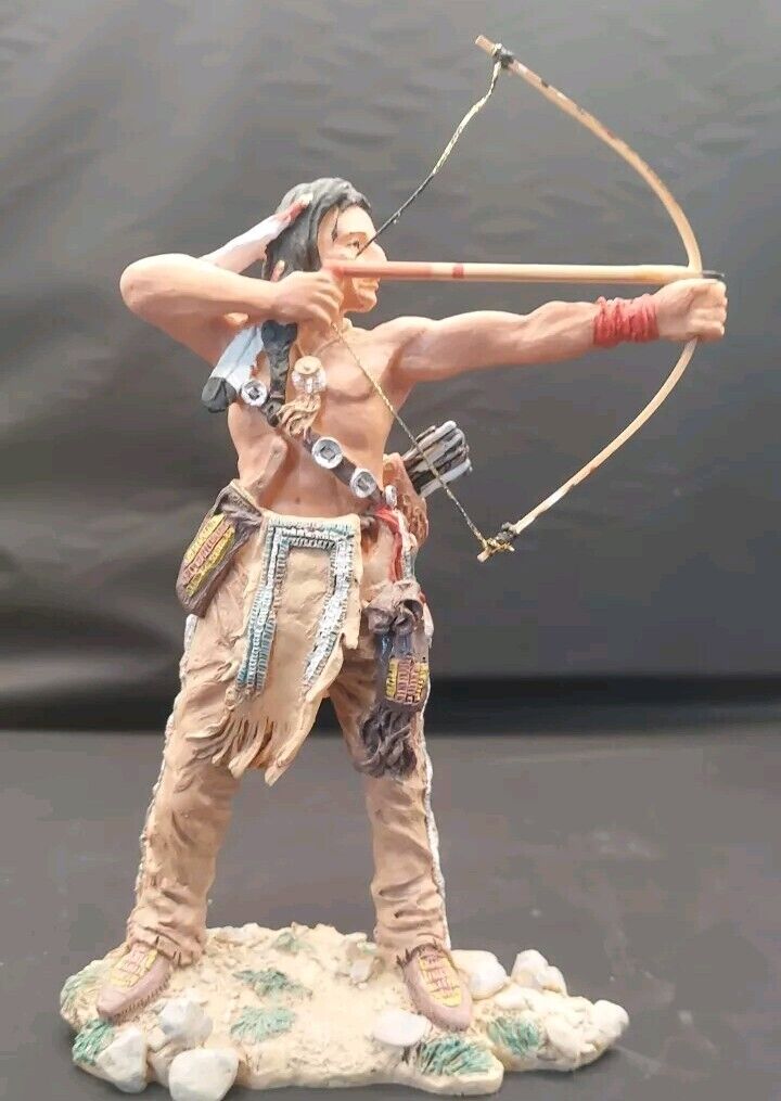 Statue Of Native American Shooting Bow And Arrow Vintage - 8.5