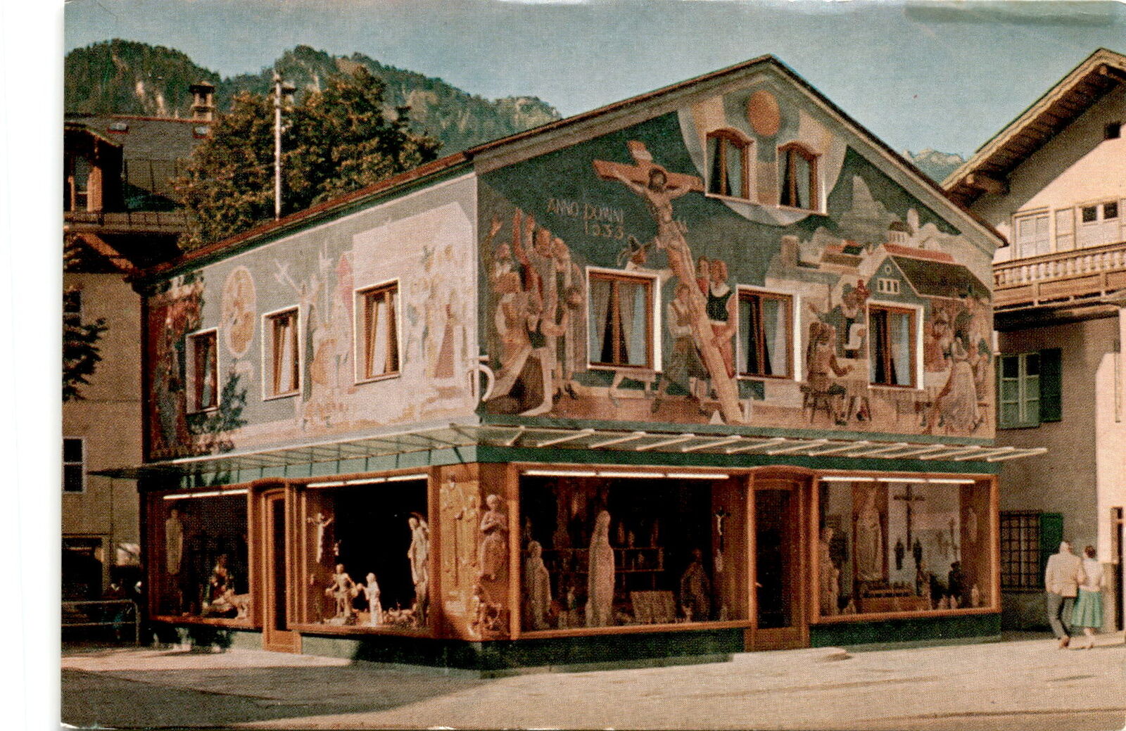 woodcarvings Oberammergau Hans und Adolf Heinzeller studio Postcard