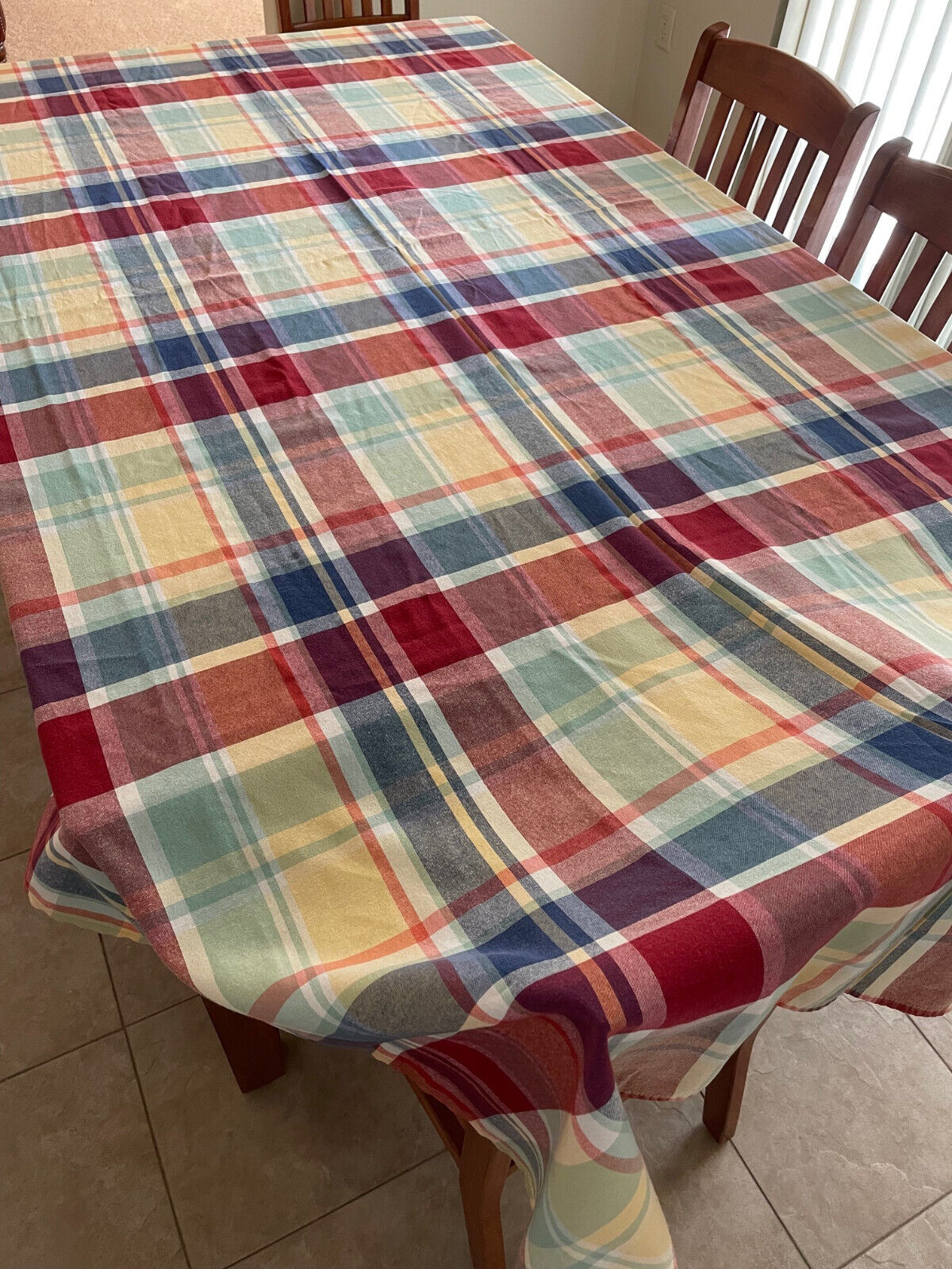 Vintage Plaid Tablecloth 54\