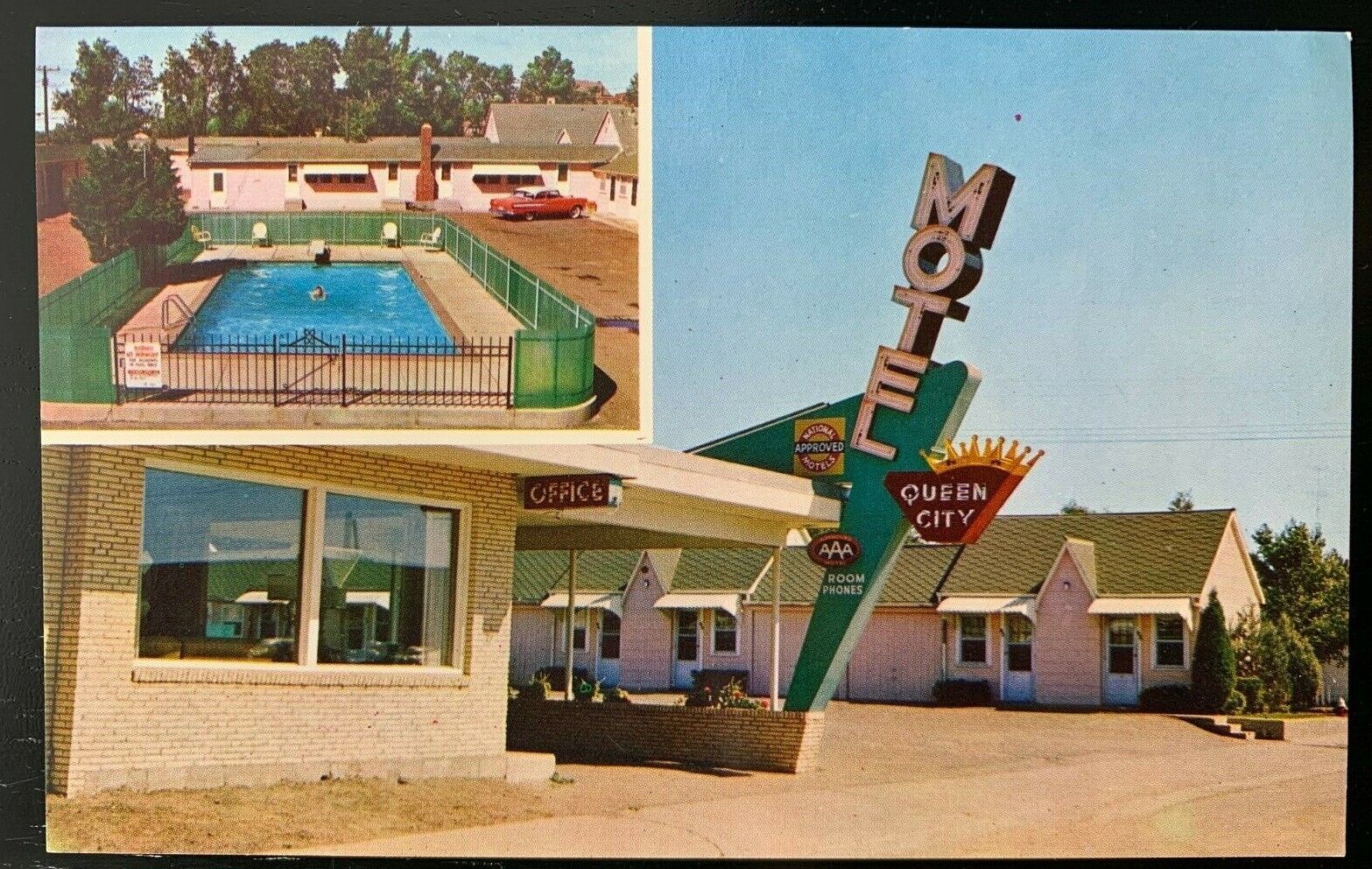 Postcard Dickinson ND - c1950s Queen City Motel - Swimming Pool