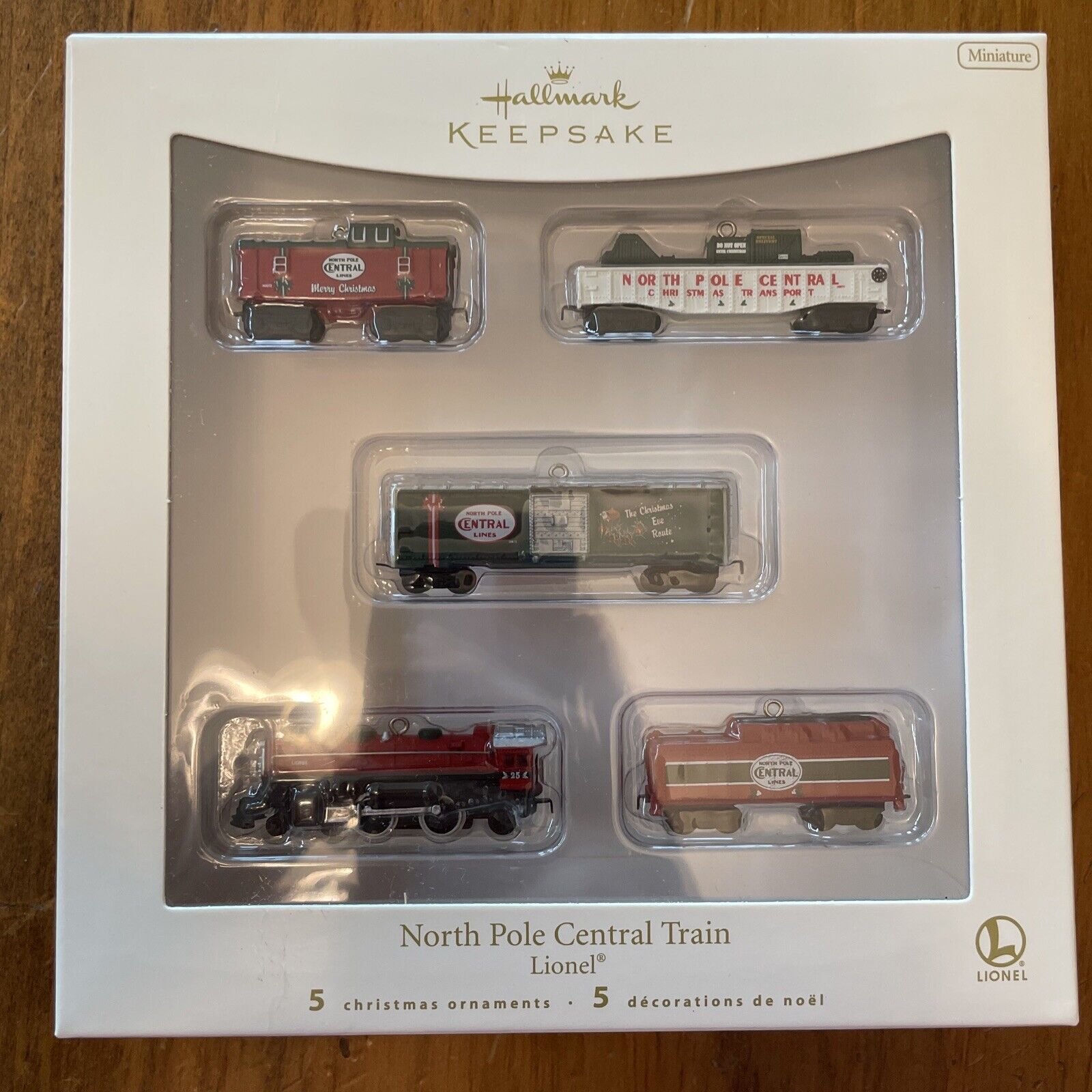 2007 North Pole Central Train Lionel Hallmark Keepsake Miniature Ornament Set