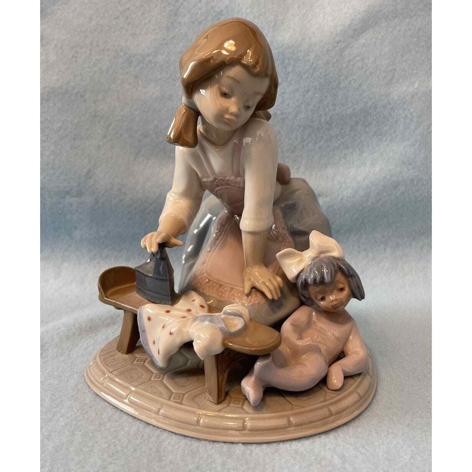 LLADRO #5782 My Chores Figurine - Spain, Retired Sculpture Collection Gift