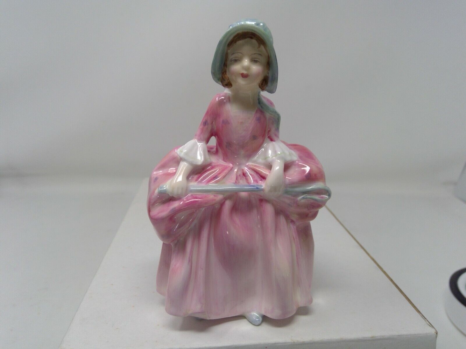 Royal Doulton Figurine - Bo Peep HN 1811 Pink Dress