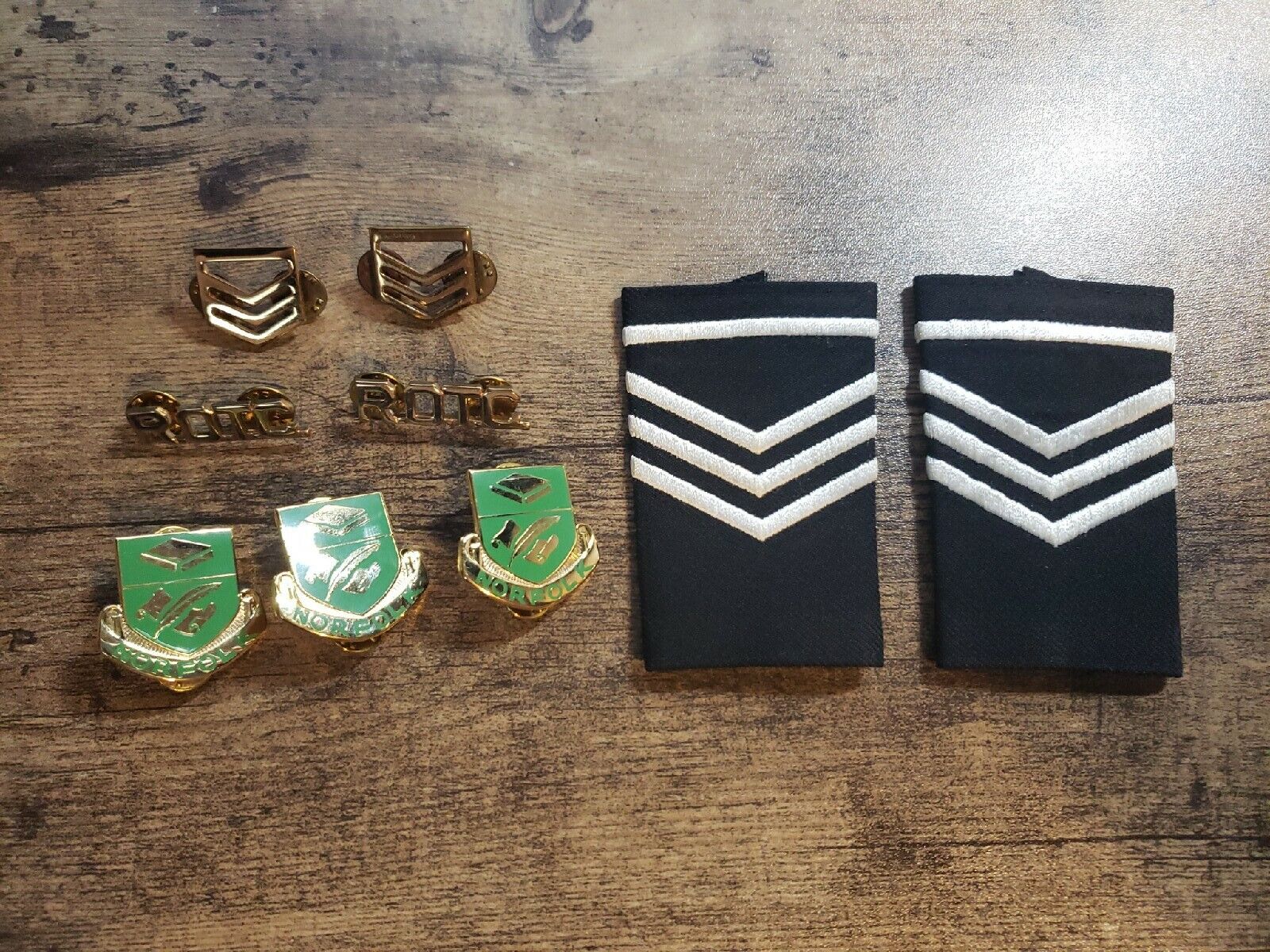 Lot Of ROTC Military Army Pinbacks Pins Of Various Sizes, Shoulder Marks Boards