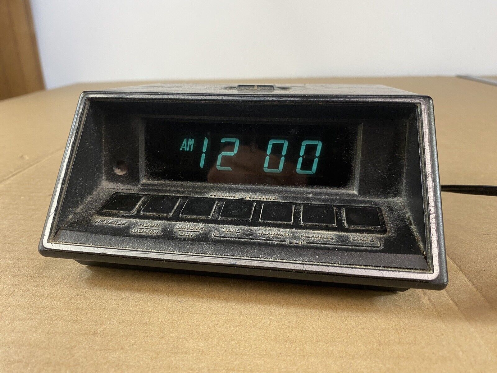 Vintage 70s 80s GE Alarm Clock Space Computer Age Retro Atomic Desk Shelf Room